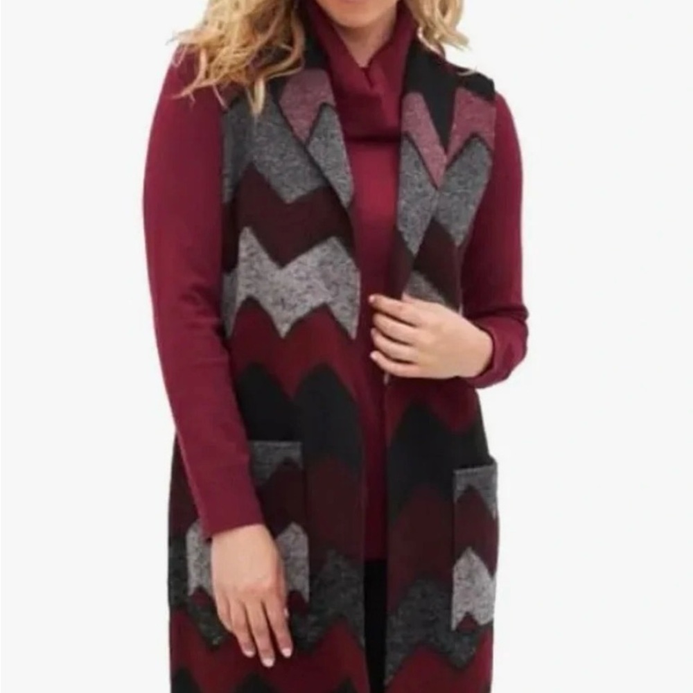 Tribal Chevron Multi-Colored Open Front Vest.‎ Size Petite Small.